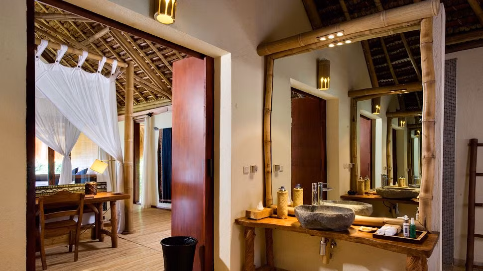 Cách trang trí nội thất của các biệt thự thuộc khu nghỉ dưỡng đều mang đậm nét mộc mạc, gần gũi.