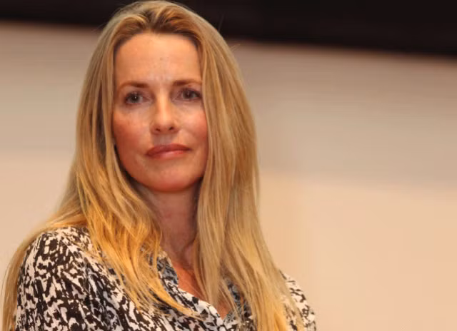 Với khối tài sản lên tới 14,1 tỷ USD, bà Laurene Powell Jobs hiện đứng thứ 4 trong danh sách 50 phụ nữ giàu có nhất hành tinh theo thống kê của Wealth-X. Phần lớn khối tài sản này bà Laurene Powell Jobs, được thừa kế từ chồng - người sáng lập ra thương hiệu Apple.