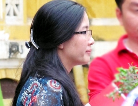 Nữ đại gia xinh đẹp Thiên Lý.