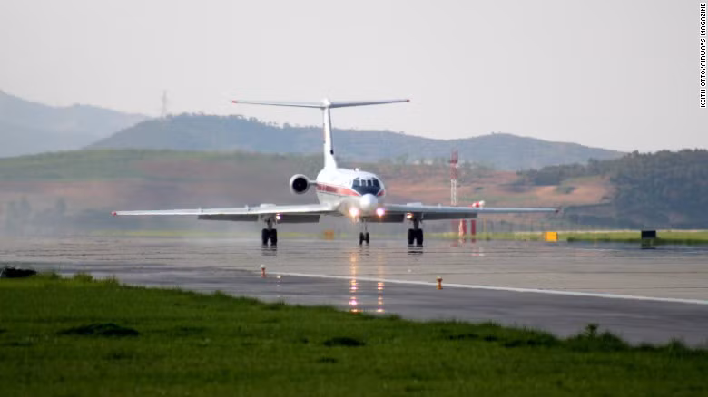 Hãng Air Koryo cũng sở hữu dòng máy bay Tupolev Tu-134. Ra đời năm 1984, máy bay hai động cơ này là chiếc thứ ba trong số những cái cuối cùng sản xuất.