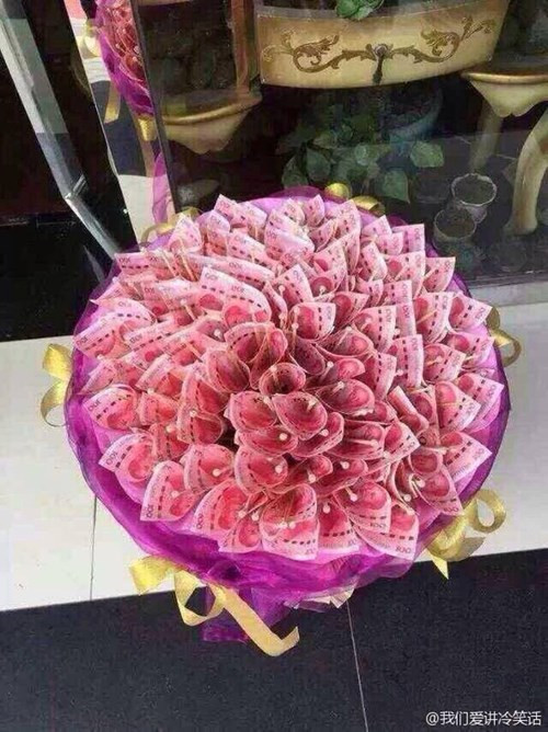 Món quà Valentine khiến bất cứ cô gái nào cũng hạnh phúc khi nhận được.