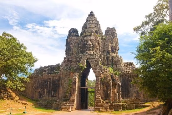 9. Đền thờ Bayon, Siem Reap, Campuchia.