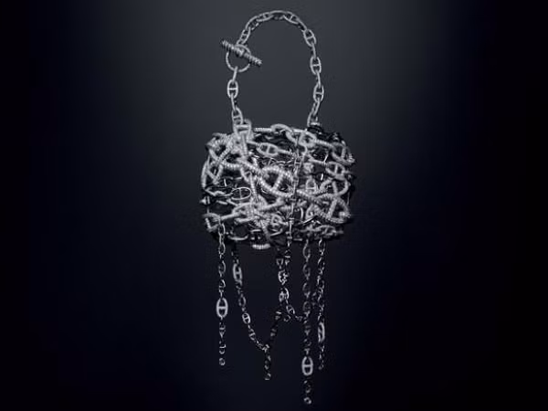 Túi Hermes Chaine d’ Ancre kiểu dáng độc đính 1.160 viên kim cương nặng 34 carat. Mẫu túi này có giá 1,4 triệu USD.