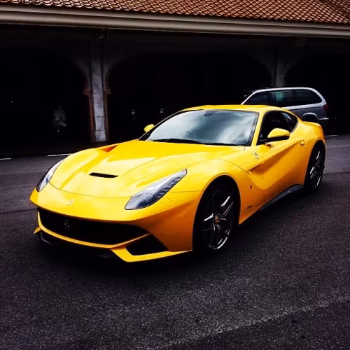 Một trong hai chiếc siêu xe của hoàng tử Brunei.