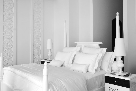 TajmaSago gồm 19 phòng được thiết kế khác nhau, trong đó có một phòng President Suite có diện tích tới 260m2 với trang thiết bị hiện đại, đáp ứng nhu cầu nghỉ dưỡng cao của các đối tượng khách VIP.