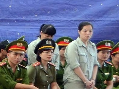 Nu tu tu mang thai: Da co nguoi nhan la “tac gia“