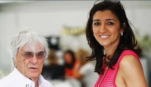 Tỷ phú giải đua xe công thức 1, Bernie Ecclestone đã kết hôn cùng người đẹp Fabiana Flosi cho dù khoảng cách của hai người lên tới 46 tuổi.