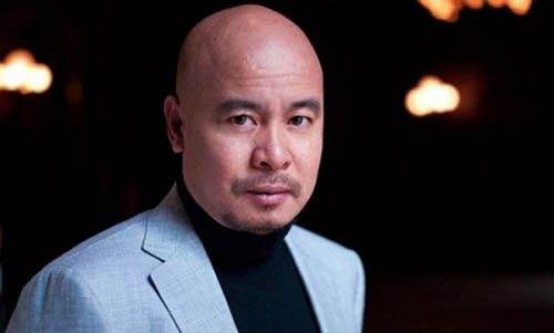 Theo như báo chí đưa tin gần đây, Đặng Lê Nguyên Vũ đã thu giang sơn cà phê Trung Nguyên về một mối từ tay vợ cũ và dường như đang âm thầm toan tính cuộc chơi mới.