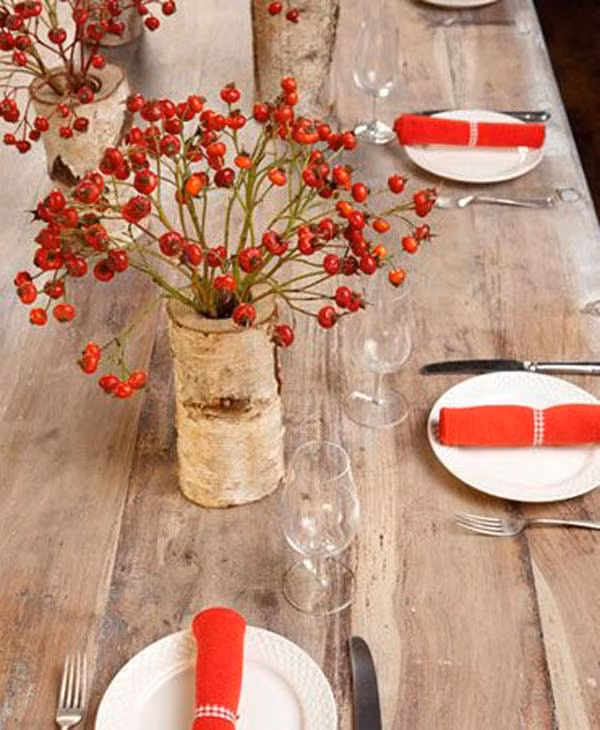 Sau đây là một số kiểu lọ hoa chế từ thân cây để bạn tham khảo.