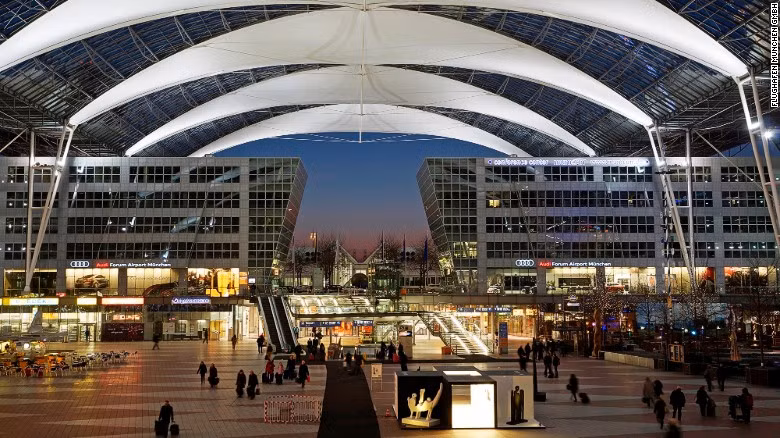 Sân bay quốc tế Munich đứng thứ 2 trong danh sách những sân bay lớn đúng giờ nhất thế giới.