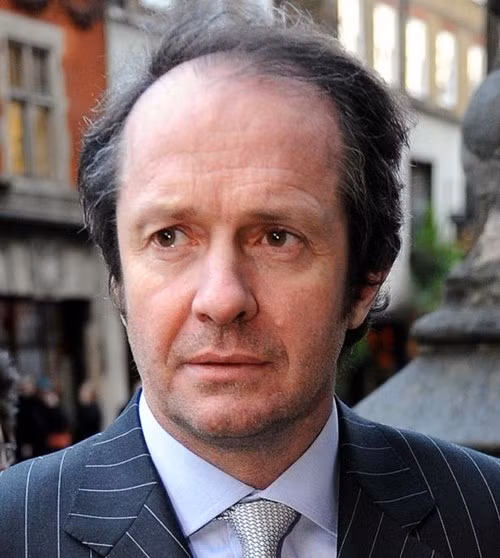 Tro ban dai gia cuong cuong tau tan tien truoc khi ly hon