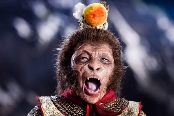 Hết ăn mày thì lại như một gã điên.