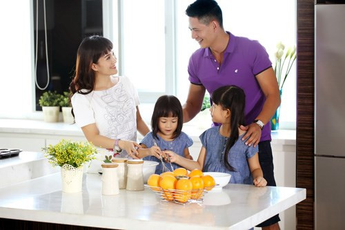 Trong ngôi nhà của mình, Bình Minh yêu thích nhất là căn bếp vì nơi đó tất cả thành viên gắn kết với nhau nhiều nhất.