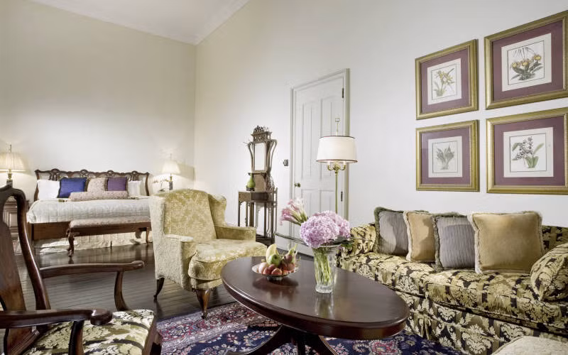 Khi Hoàng tử William và Kate Middleton đã đến thăm Singapore vào năm 2012, họ nghỉ ngơi tại khách sạn 5 sao này.