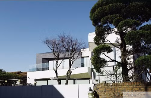 Tổng giá trị nhà đất của nữ diễn viên Jeon Ji Hyun sở hữu lên đến hơn 40 tỷ won (tương đương 750 tỷ đồng).