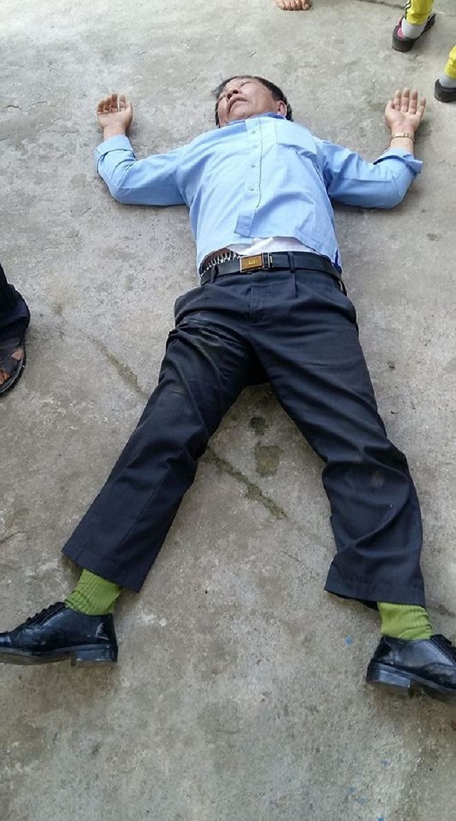 Bị người dân vây bắt, “người họ hàng” của bà Cúc bỗng dưng “ngất xỉu”