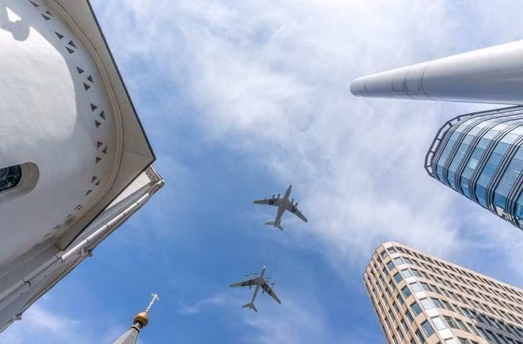 Máy bay tiếp dầu Il-78 biểu diễn tiếp nhiên liệu cho oanh tạc cơ Tu-160.