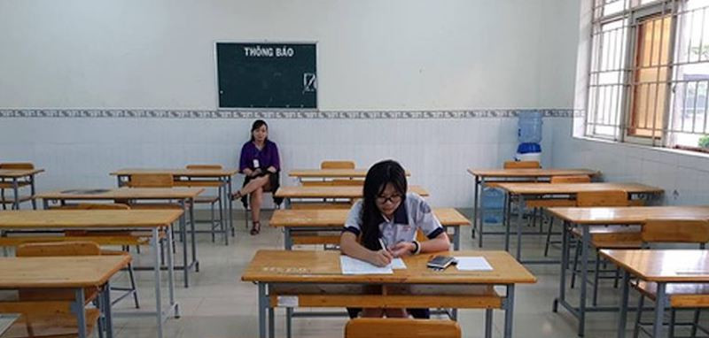Điểm thi chỉ có 1 thí sinh, 1 phòng thi (Ảnh: Phương Linh)