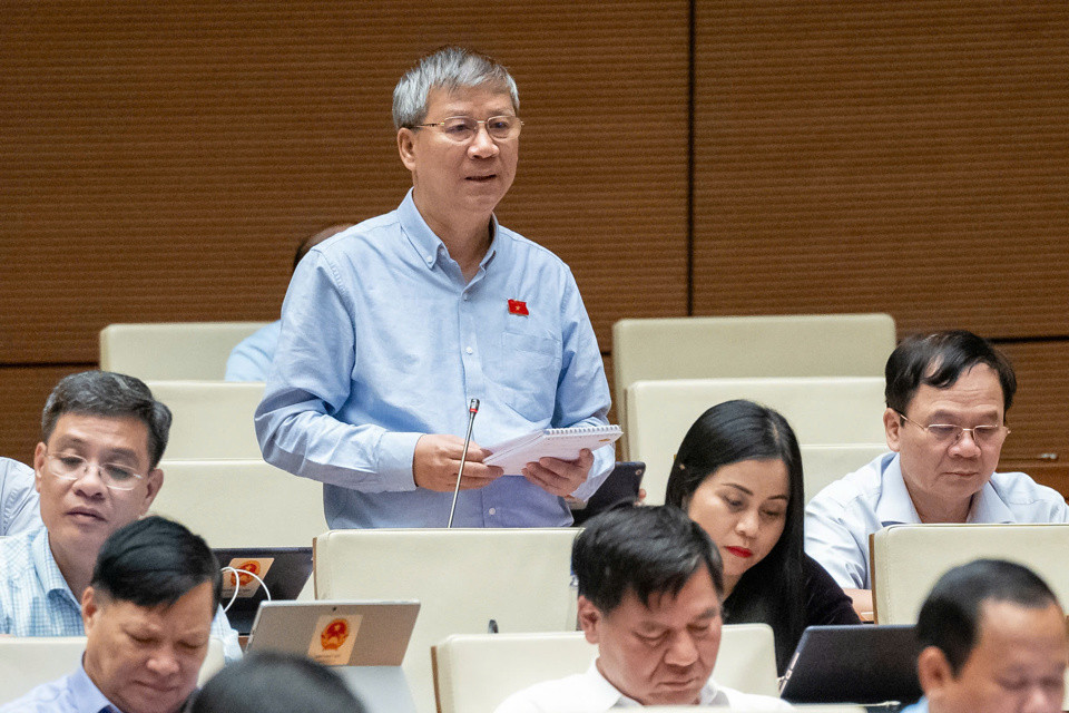 ĐBQH: Biết là ma túy, vẫn vi phạm, có nên coi là bệnh nhân? - Hình 3 DBQH: Biet la ma tuy, van vi pham, co nen coi la benh nhan?-Hinh-3