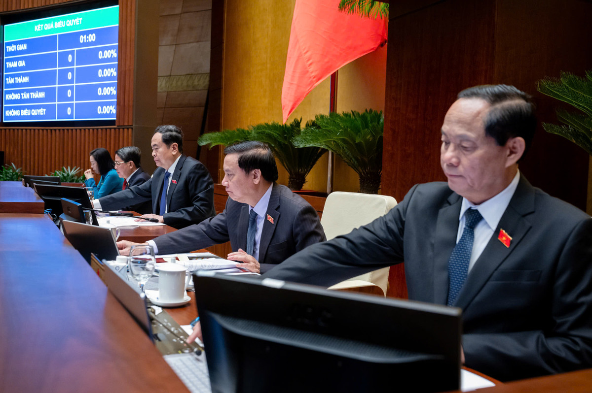 Quốc hội thông qua Luật Địa chất và khoáng sản với nhiều điểm mới Quoc hoi thong qua Luat Dia chat va khoang san voi nhieu diem moi