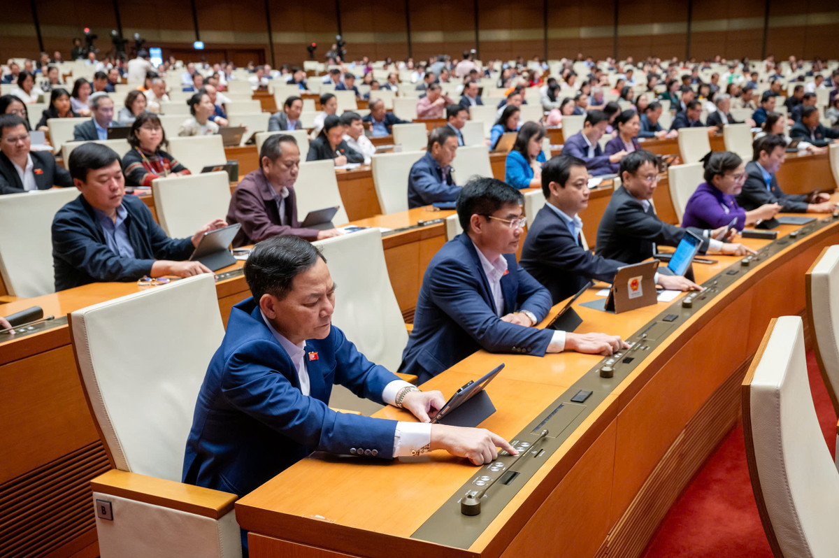 Bat buoc trang bi binh chua chay voi nha trong ngo sau