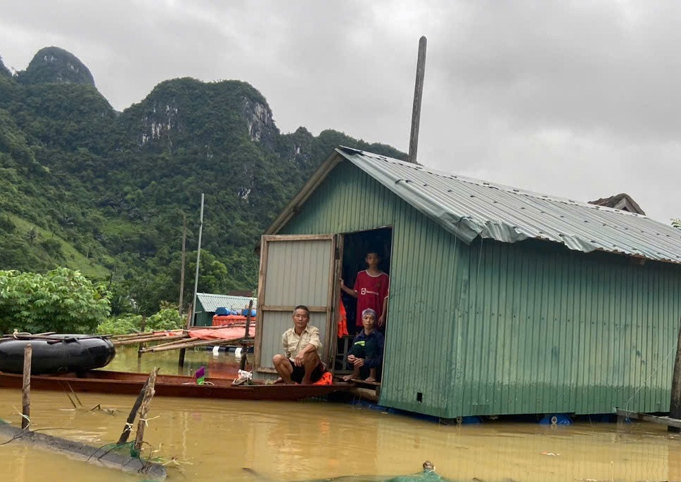 View - Mua bán hơn 11 tấn pháo hoa nổ, 5 người nhận kết đắng | Báo Tri thức và Cuộc sống - TIN TỨC PHỔ BIẾN KIẾN THỨC 24H