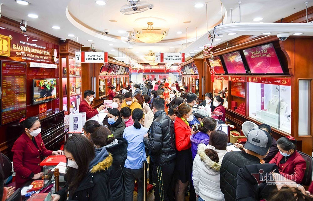 Via Than Tai 2024 la ngay nao de di mua vang cau may?