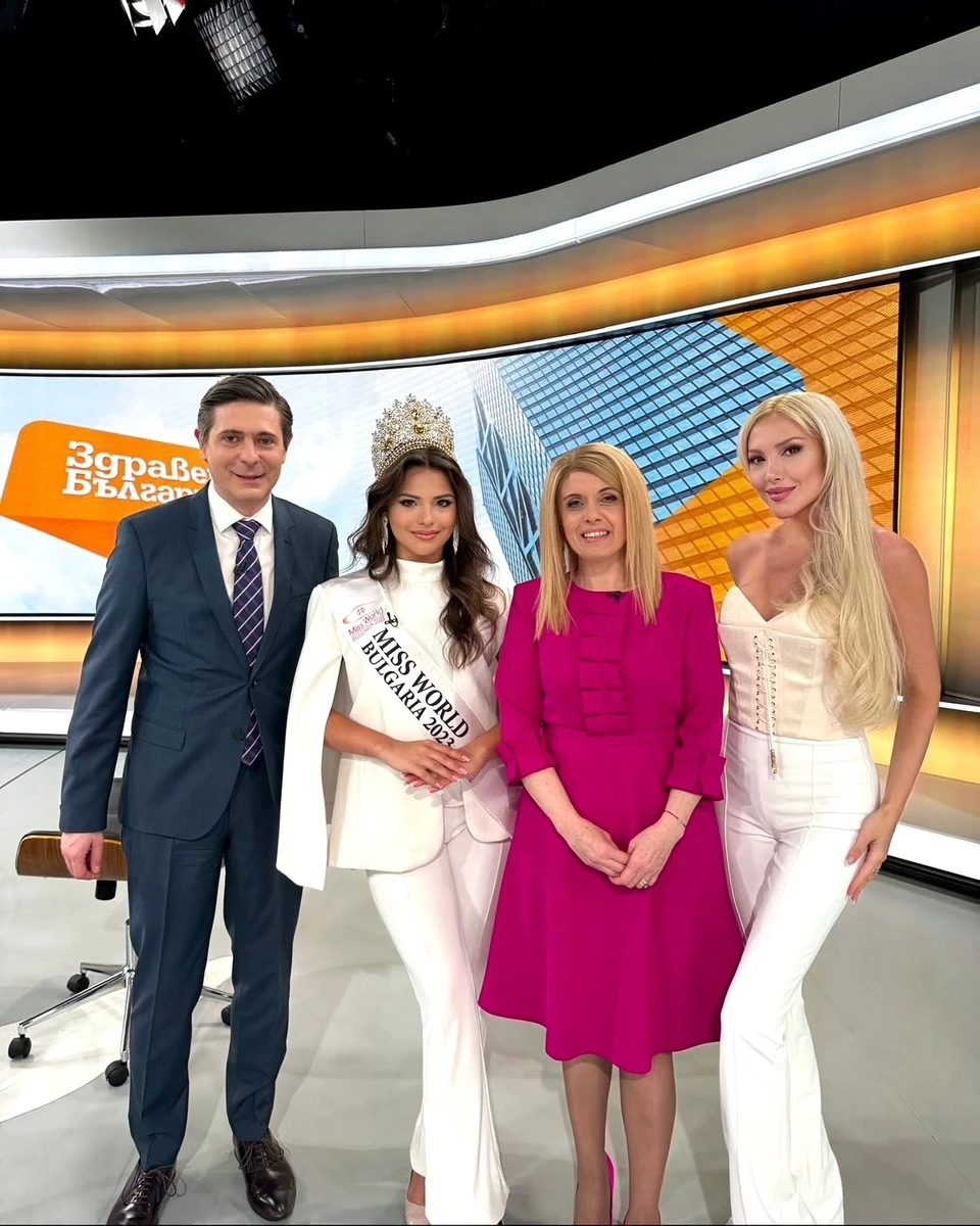 Hiện, Krasteva bị chỉ trích dữ dội về cách làm việc không rõ ràng. Khán giả và cả Yordanova đang kêu gọi Chủ tịch Miss World là Julia Morley can thiệp vào vụ này. Trong khi đó, trên tài khoản cá nhân, Krasteva có động thái đăng bài chúc cô gái 16 tuổi hoàn thành thật tốt ở cuộc thi quốc tế.