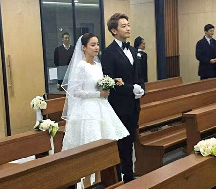 Sau dam cuoi voi Bi Rain, Kim Tea Hee muon sinh doi-Hinh-3