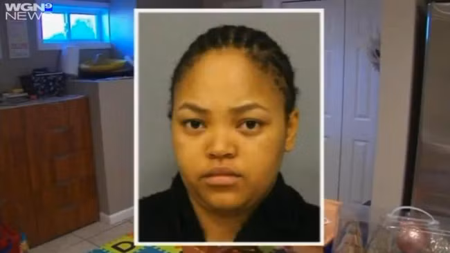 Be 2 tuoi bi bao mau di may uon toc nong vao nguoi-Hinh-2