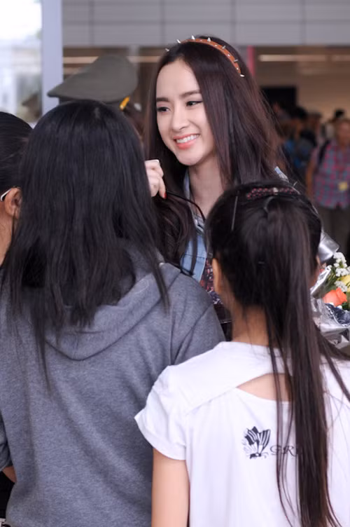 Khoảnh khắc đáng yêu của nữ diễn viên 9x.