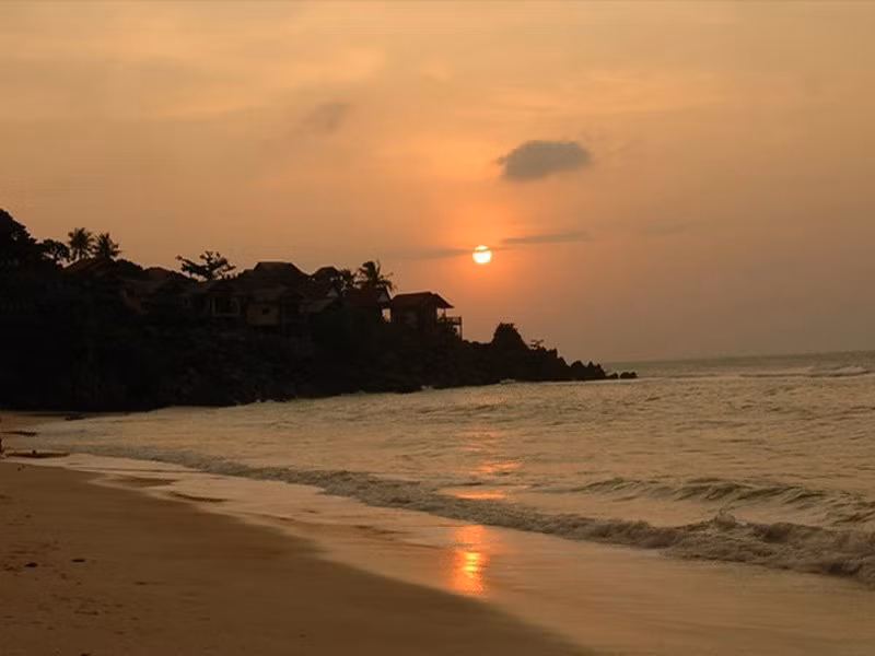 Đất nước Thái Lan cũng sở hữu nhiều bãi biển tuyệt đẹp như bãi biển Haad Yao.