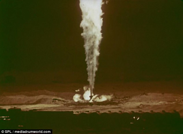 Theo các chuyên gia, lượng khí gas bốc cháy mỗi ngày trên đủ cung cấp cho nhu cầu sử dụng của người dân ở thành phố St. Petersburg.