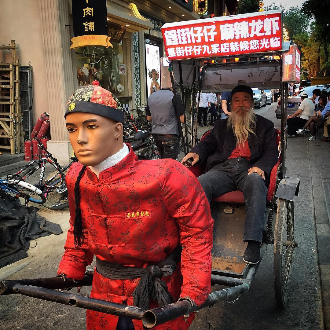 Theo đó, nhịp sống ở Quỷ Nhai luôn nhộn nhịp cả ngày lẫn đêm với nhiều hoạt động đặc sắc.