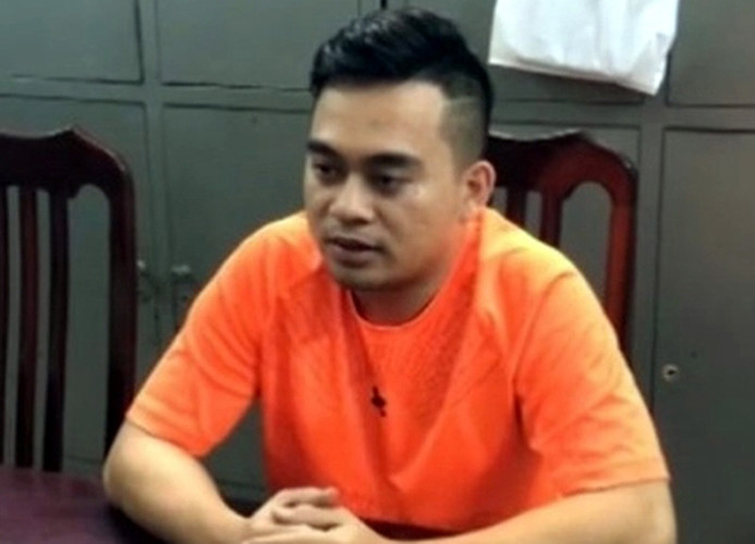 3. Tạm giữ nghi phạm lái Range Rover đâm chết 2 người ở Hà Nội: Ngày 18/2, cơ quan CSĐT Công an quận Ba Đình (TP Hà Nội) cho biết, cơ quan này đang tạm giữ Lê Đình Tùng, ảnh (SN 1985, trú tại quận Hà Đông, Hà Nội) tài xế điều khiển ô tô Range Rover gây tai nạn khiến 2 người tử vong xảy ra vào đêm 16/2. (Ảnh: VnMedia)