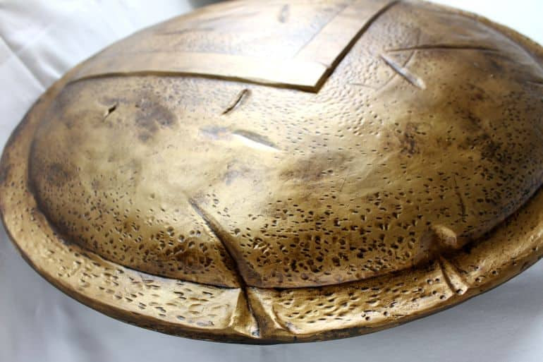 Lambda (Λ) dùng để chỉ Laconia (một khu vực của Hy Lạp) hay Lacedaemon (vị vua huyền thoại xứ Laconia).