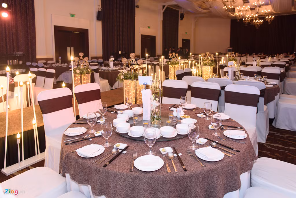 Trải qua nhiều khó khăn mới đến được bên nhau nên hai diễn viên chăm chút từng chi tiết trong ngày trọng đại.