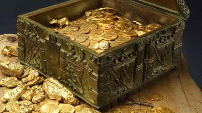 Trong chuyến hải trình năm 1715, tàu San Miguel chở theo số kho báu trị giá khoảng 2 tỷ USD bị một cơn bão nhấn chìm và mất tích.