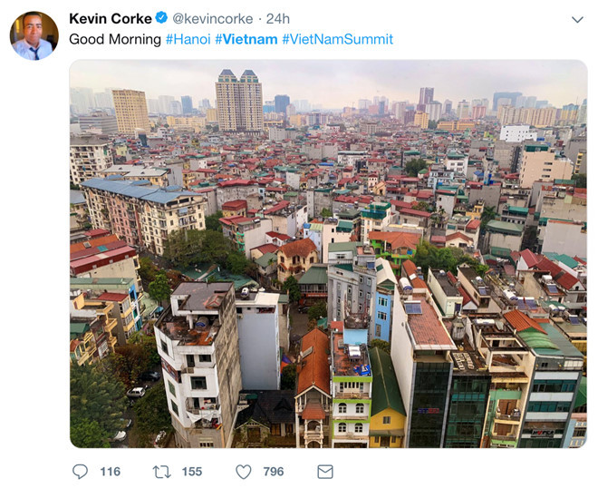 Phóng viên Kevin Corke của Fox News khoe ảnh check-in tại Hà Nội với lời chào buổi sáng khi tới Việt Nam đưa tin về hội nghị thượng đỉnh Mỹ - Triều lần thứ hai.