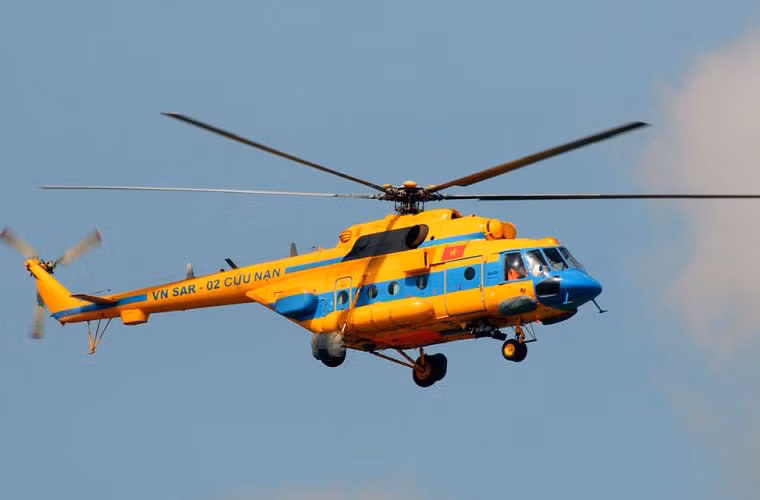 Mi-171 trang bị 2 động cơ tuốc bin trục rất khỏe Klimov TV3-117VM cho tốc độ tối đa 250km/h, tầm bay 465km, trần bay 6km.