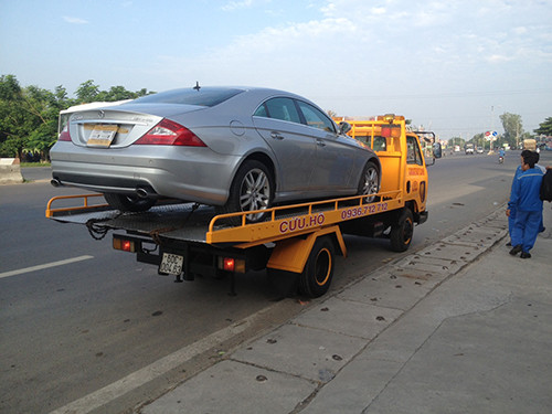 Nhung luu y can thiet khi keo cuu ho xe oto