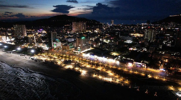 BR-VT: Can canh cong trinh chinh trang truc duong Thuy Van TP Vung Tau-Hinh-7