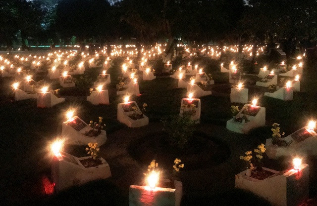 Hang nghin doan vien, thanh nien thap nen tri an cac Anh hung liet si-Hinh-2