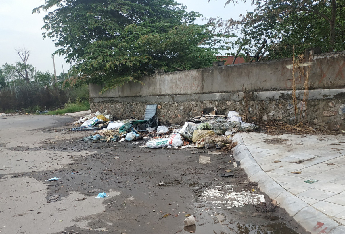 Hình ảnh thường thấy trên đường Chu Văn An.