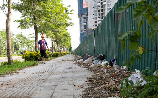 Anh: Rac thai bua vay du an, lam xau dai lo nghin ty Chu Van An-Hinh-2