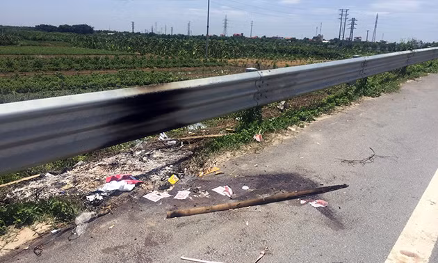 Cận cảnh khu vực hai thiếu nữ tử vong.