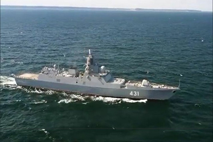 Mỗi chiếc sẽ có lượng giãn nước 7.000 tấn, mang được 48 tên lửa Kalibr, Oniks và siêu vượt âm Zircon.