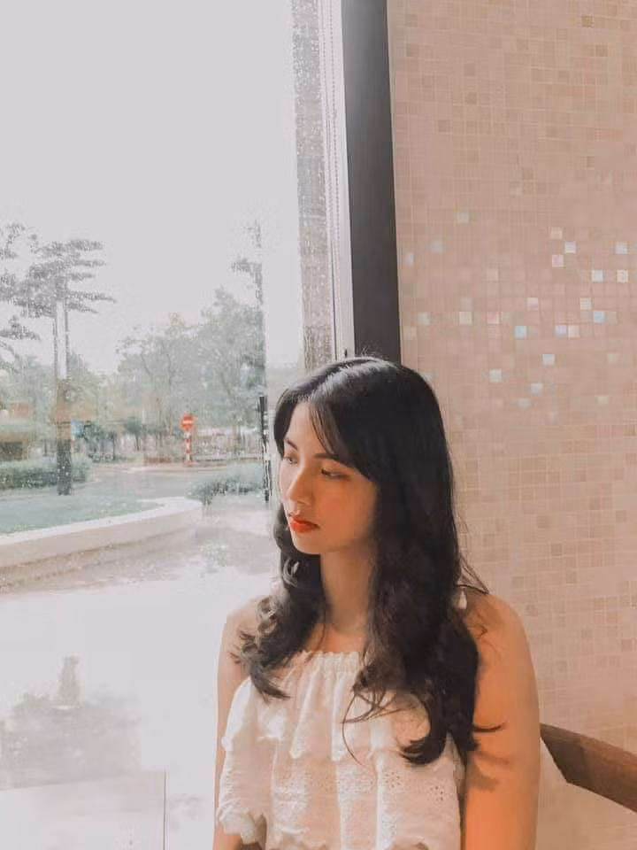 Cô nàng cho biết cô đã làm việc với công an nên các bài đăng “phốt” Lan Thy bị gỡ. Sau đó, công an đã liên hệ với những người đăng bài, điều tra xác minh và xử lý theo luật dân sự.