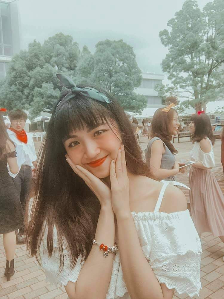 Sau đó đại diện ban tổ chức cuộc thi khẳng định đây là thông tin sai sự thật và hình ảnh lan truyền trên mạng là ảnh ghép.