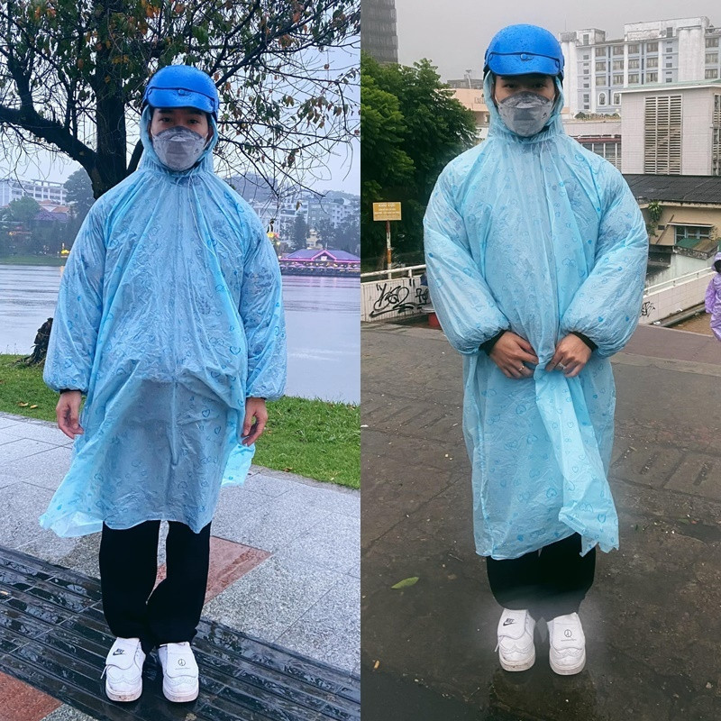 Đi du lịch nhiều khi là cơ hội để các bạn trẻ thử nhân phẩm của mình có tốt hay không. Điển hình như anh bạn đi du lịch Đà Lạt nhưng trời mưa tầm tã này.